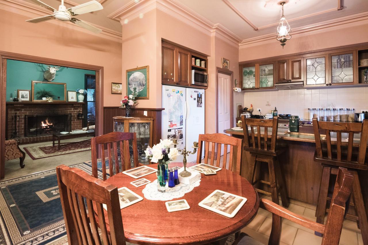 Rustic Refuge Guesthouse Kalorama Esterno foto